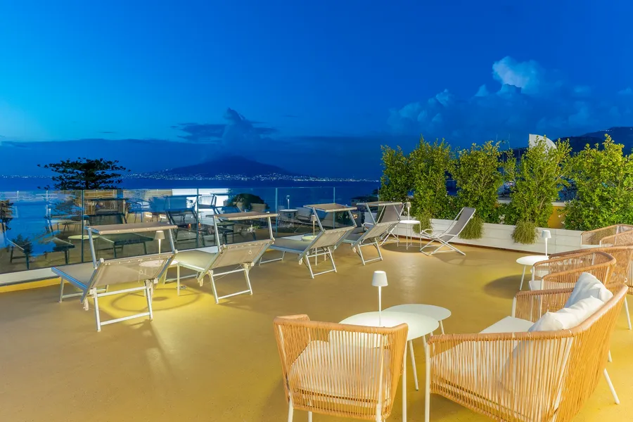 Hotel La Meridiana Sorrento-10