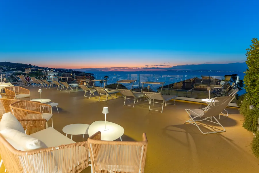 Hotel La Meridiana Sorrento-12